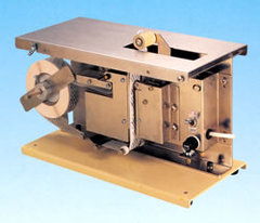 卓上ボックスコーナーラベラー/M813B-LB